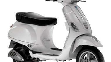 Vespa 125 S White