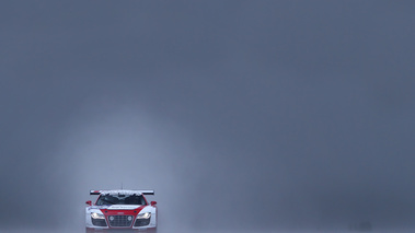 Modena Track Days 2011 - Audi R8 LMS rouge/blanc face avant