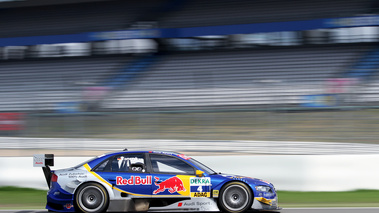 Modena Track Days 2011 - Audi RS4 DTM bleu filé