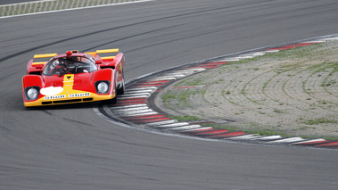 Modena Track Days 2011 - Ferrari 512M rouge/jaune face avant penché 2