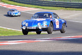 Alpine A110 bleu Tour Auto 2009 3/4 avant droit