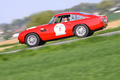 Aston Martin DB4 GT rouge Tour Auto 2009 filé