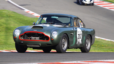 Aston Martin DB4 GT vert Tour Auto 2009 3/4 avant gauche