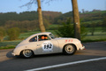 Porsche 356 beige Tour Auto 2009 profil