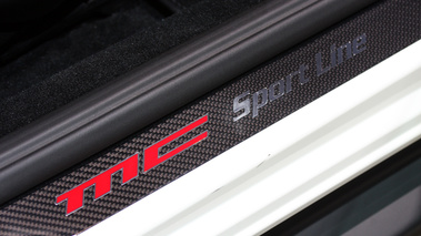 Detail seuil de porte MC sport line