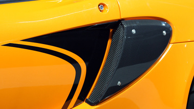 Lotus 260 Cup Detail aile 