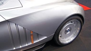 BMW Mille Miglia gris jante