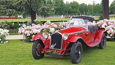 Alfa Romeo 6C rouge 3/4 avant gauche