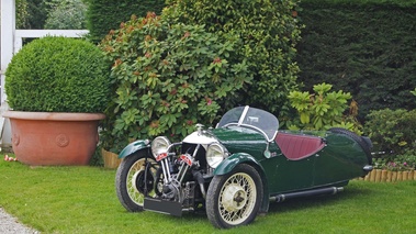 Morgan 3 roues vert 3/4 avant gauche