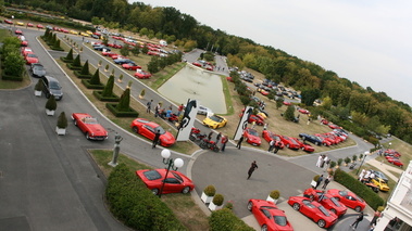 Ferrari KBRossoCorsa DII parking Dolce vue de haut