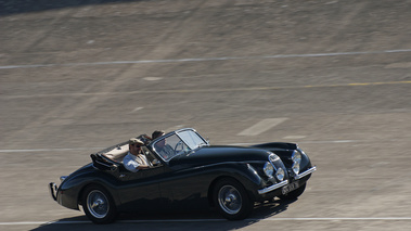 Montlhéry Autodrome Héritage Festival 2009 Jaguar XK120 Cabriolet vert anneau