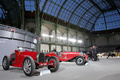 Bugatti Type 35 bordeaux 3/4 avant droit & ancienne rouge profil