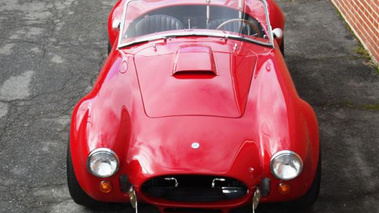 AC Cobra 427 rouge face avant