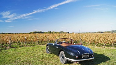 Aston Martin DB2 Cabriolet vert foncé 3/4 arrière gauche