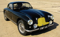 Aston Martin DB2 GT bleue 3/4 avant droit