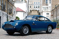 Aston Martin DB4 GT bleue profil