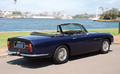 Aston MArtin DB6 Volante Bleue 3/4 arrière droit