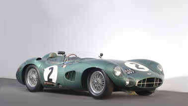 Aston Martin DBR1 3/4 avant droit