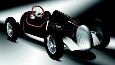 Auto-Union Type C e-tron, carbone, 3-4 ard