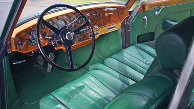 Bentley Continental S1 gris Anvers intérieur