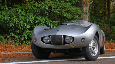 Arnolt-Bristol Bolide gris Bruxelles face avant