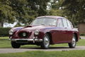 Bristol 405 rouge 3/4 avant gauche