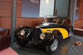 Bugatti Type 57 Atalante noir/jaune Collection Schlumpf 3/4 avant gauche