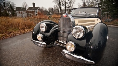 Bugatti Type 57C, 1939, Drophead Coupe, noire+blanche, face