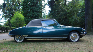 Citroen DS21 Cabriolet Vert profil 