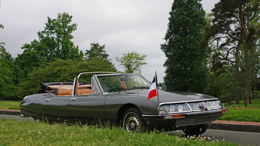 Citroën SM Présidentielle gris Le Vésinet 3/4 avant droit 3