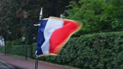 Citroën SM Présidentielle gris Le Vésinet drapeau