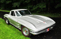 Chevrolet Corvette C2 Sting Ray gris 3/4 avant droit