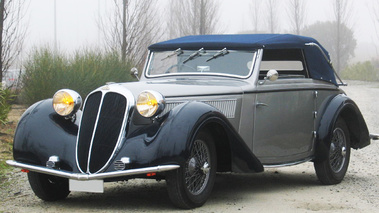 Delahaye 135 Chapron Coupe des Alpes grise 3/4 avant gauche