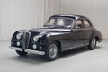 Delahaye 148L Noire 3/4 avant gauche