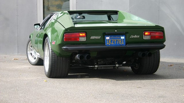 DeTomaso Pantera face arière