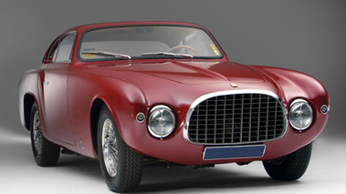 Ferrari 212 Inter Europa Vignale coupé 3/4 avant droit