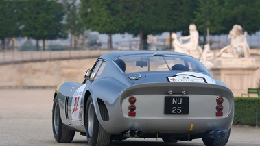 Ferrari 250 GTO gris Tour Auto 2009 3/4 arrière gauche