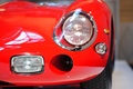 Ferrari 250 GTO rouge phares avant