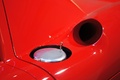 Ferrari 250 LM rouge trappe à essence
