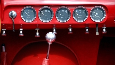 Ferrari  250GT California Spider LWB Competizione, 1959, rouge, cadrans