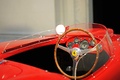 Ferrari 375 Plus rouge tableau de bord