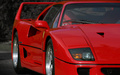 Ferrari F40 rouge 3/4 avant droit