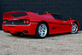 Ferrari F50 Rouge 3/4 arrière droit 