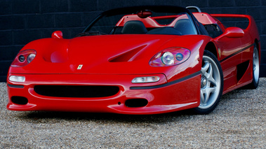 Ferrari F50 Rouge 3/4 avant gauche 