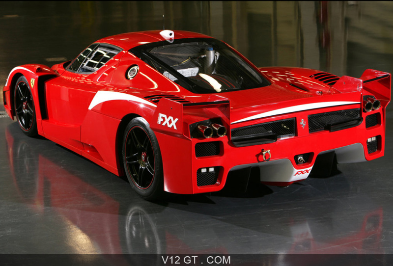 A vendre, moteur V12 de Ferrari FXX