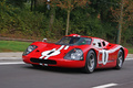 Ford GT40 MkIV rouge 3/4 avant gauche travelling penché