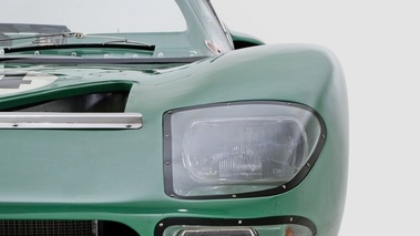 Ford GT40 roadster prototype, vert, 1965, demi-face