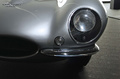 Jaguar XKSS gris phare avant