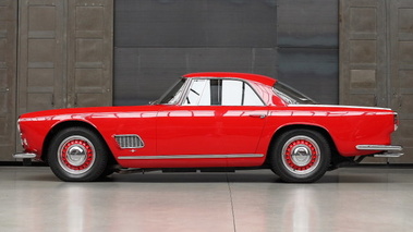 Maserati 3500 GT rouge profil