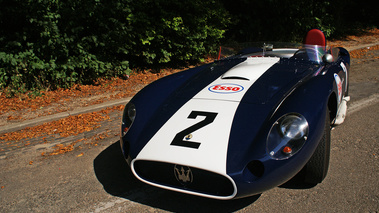 Maserati 450S bleu Bruxelles face avant